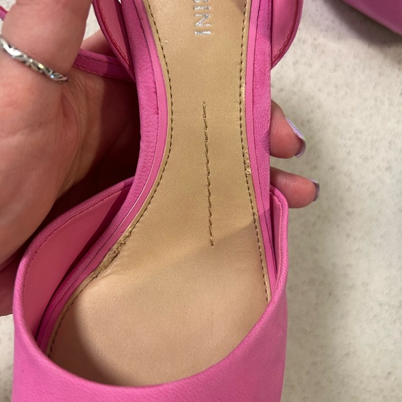 Gianni Bini Vibrant Pink Strappy Heels - Picture 8 of 10